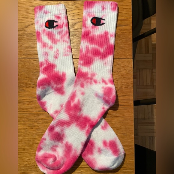 2 pairs of Champion tie dye socks - Picture 3 of 3